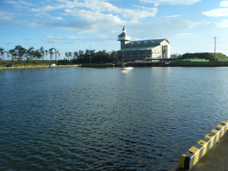 九十九里、片貝~栗山川漁港の釣り場 明日も晴れる釣り日和